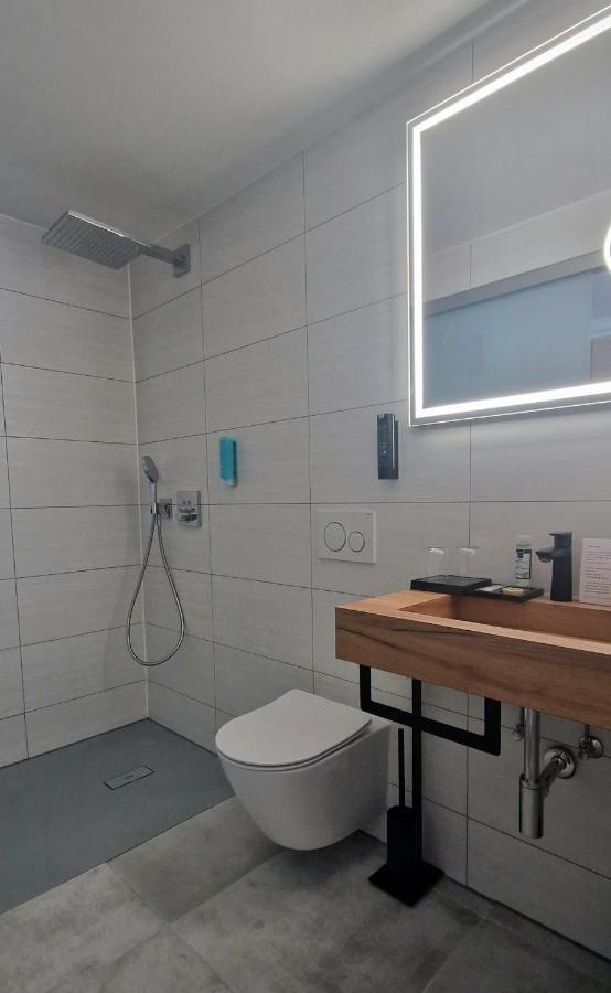 Hotel Rhin Inn Fehrbellin Bagian luar foto