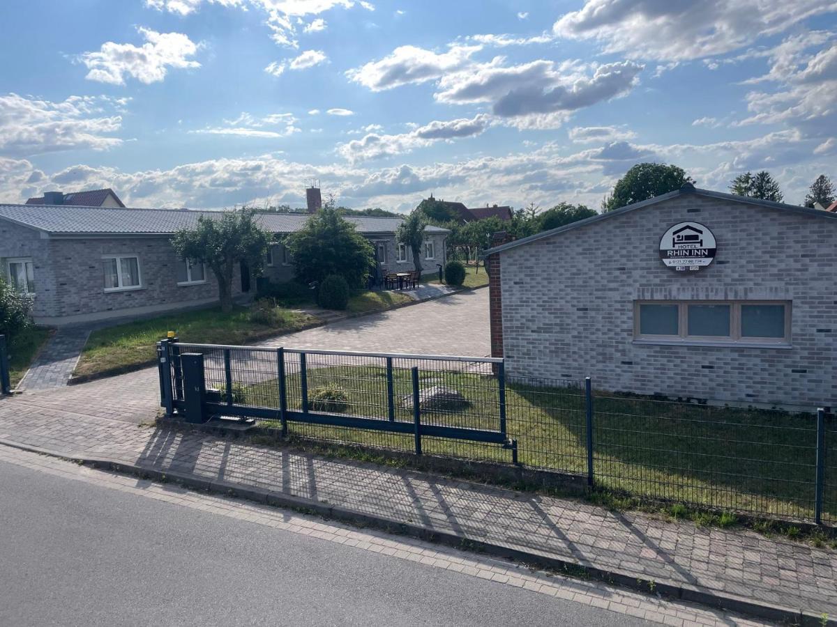 Hotel Rhin Inn Fehrbellin Bagian luar foto